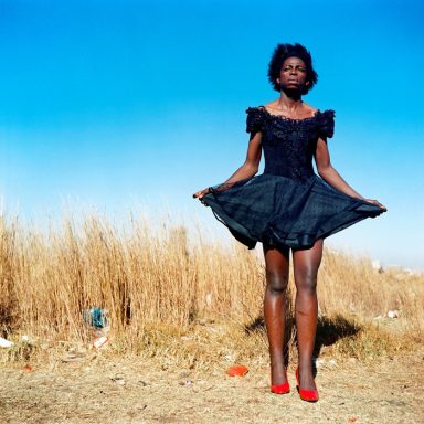 Zanele Muholi, Miss D'vine II, 2007Courtesy the artist and Yancey Richardson, New York; © Zanele Muholi